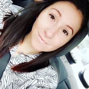 Meet your Posher, Lizzie